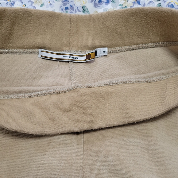 Aritzia Beige tracksuit Size XS - Picture 6 of 12